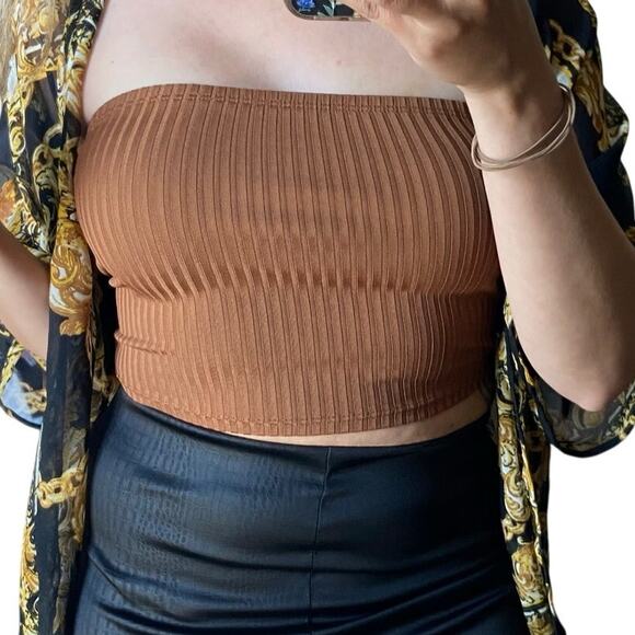 Windsor M Brown Ribbed Knit Strapless Cropped Tube Top - Picture 1 of 5